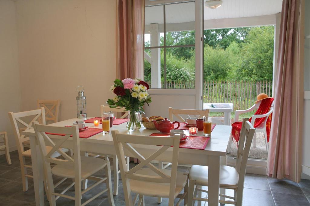 Residence Nemea Les Rives De Saint Brice Ares Zimmer foto