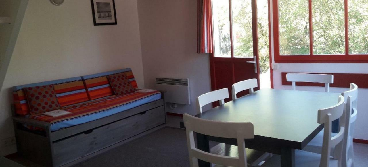 Residence Nemea Les Rives De Saint Brice Ares Exterior foto